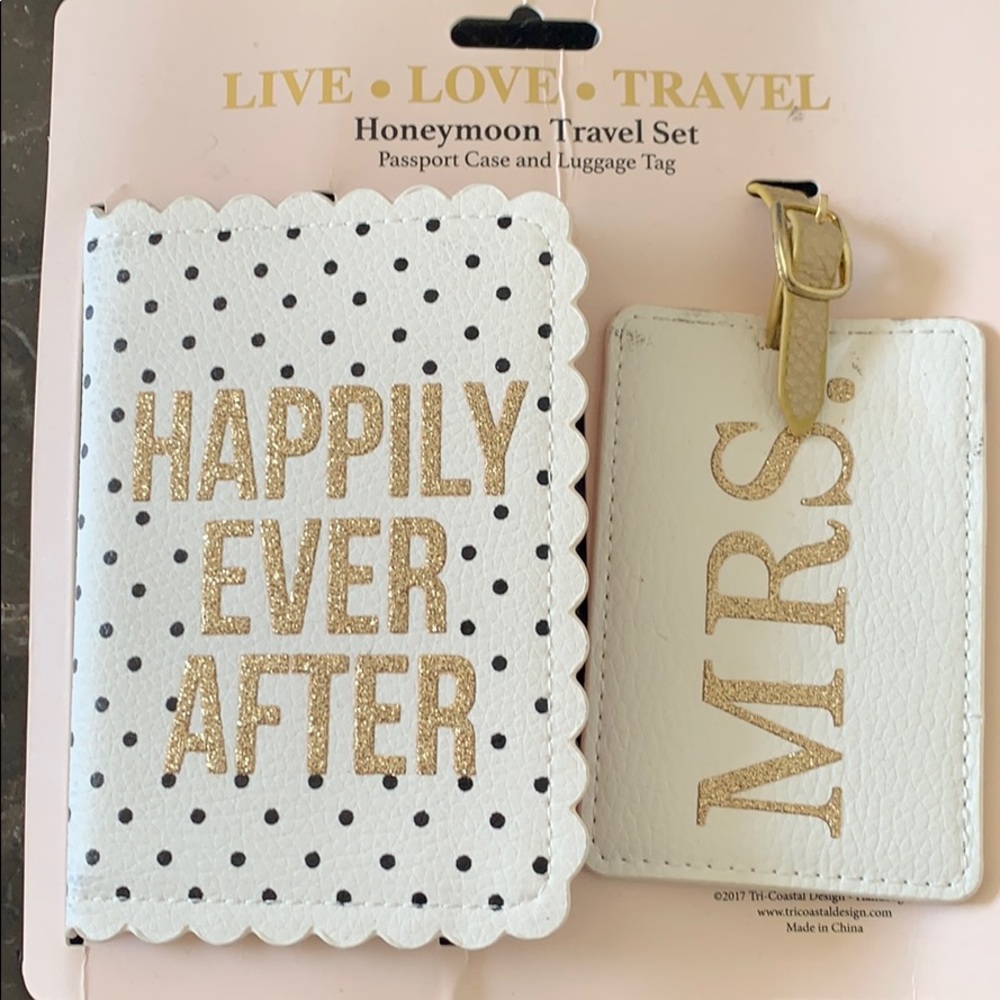 Brand New Honeymoon Travel Set! 💖💖